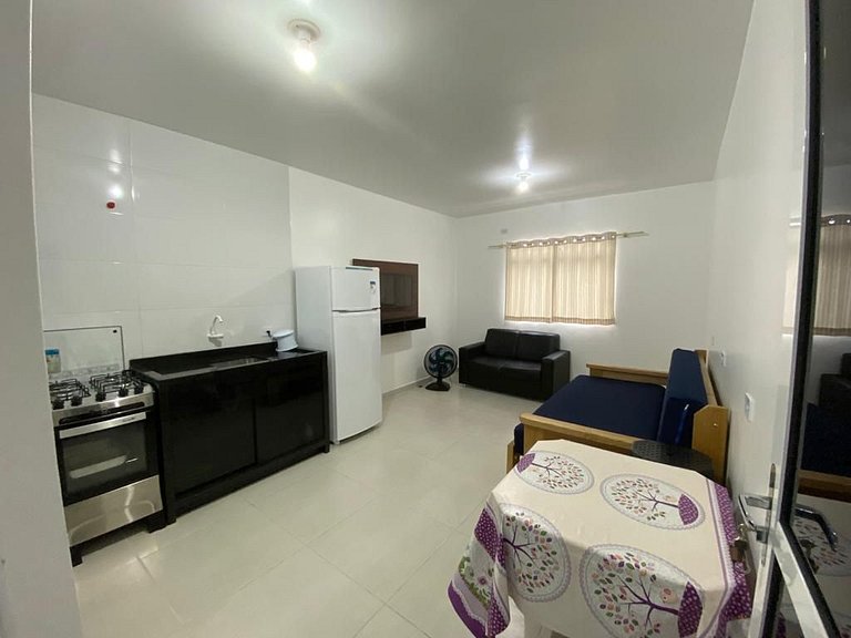 Apartamento 2º andar, 01 dormitório