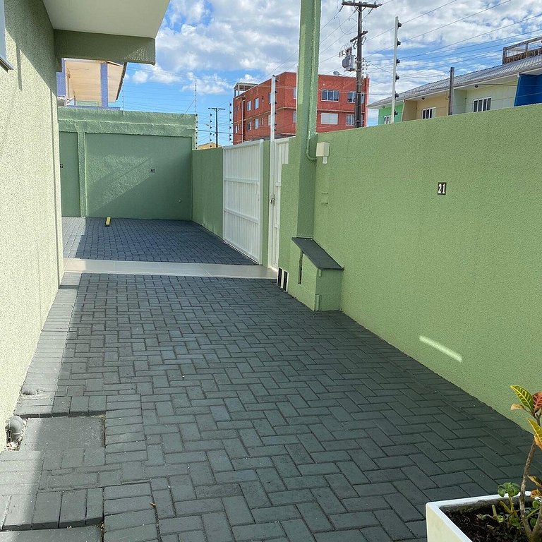 Apartamento 1º andar, 02 dormitórios