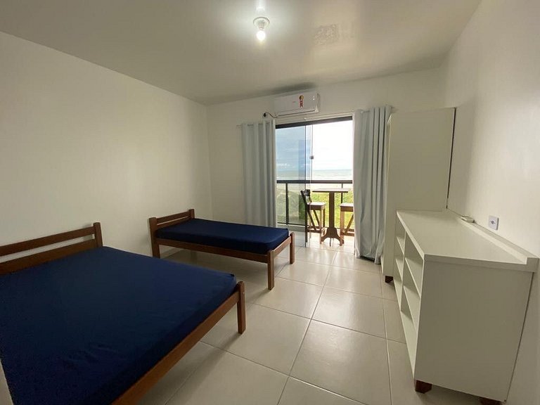 Apartamento 1º andar, 02 dormitórios