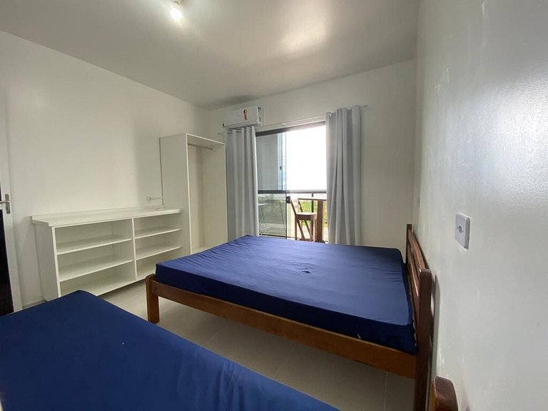 Apartamento 1º andar, 01 dormitório