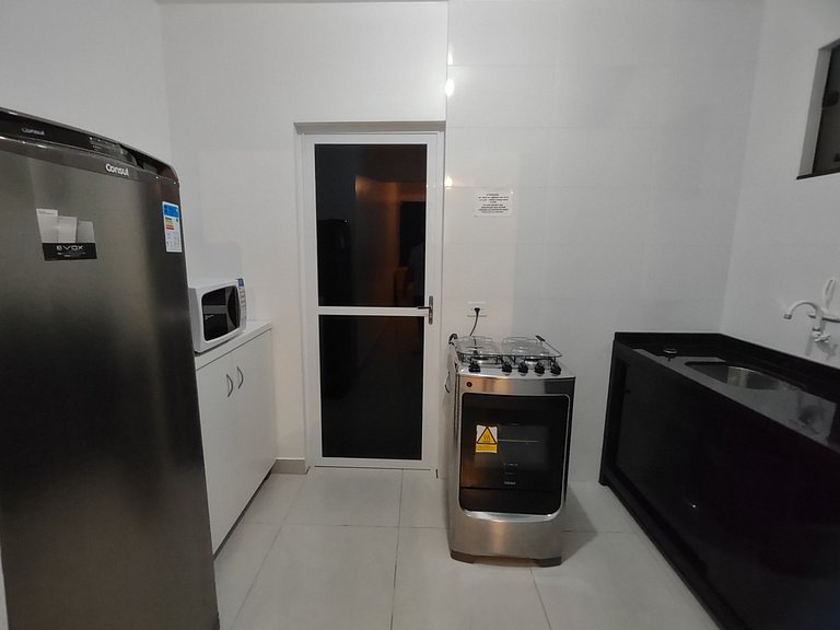 Apartamento térreo, 01 dormitório