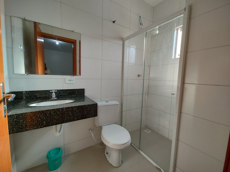 LINDO sobrado 4 domitorios com piscina prox DA PRAIA