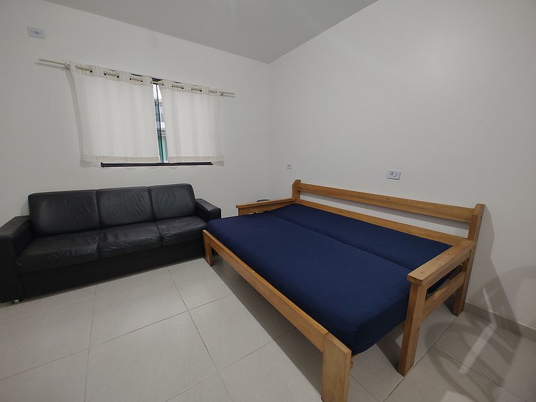 Apartamento 1º andar, 01 dormitório