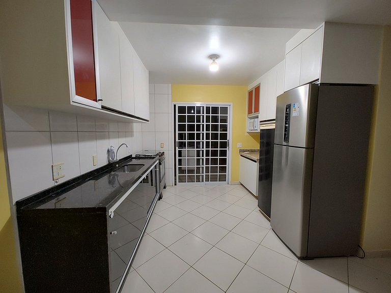 Casa com piscina próximo ao mar e calçadão - Ipanema/PR