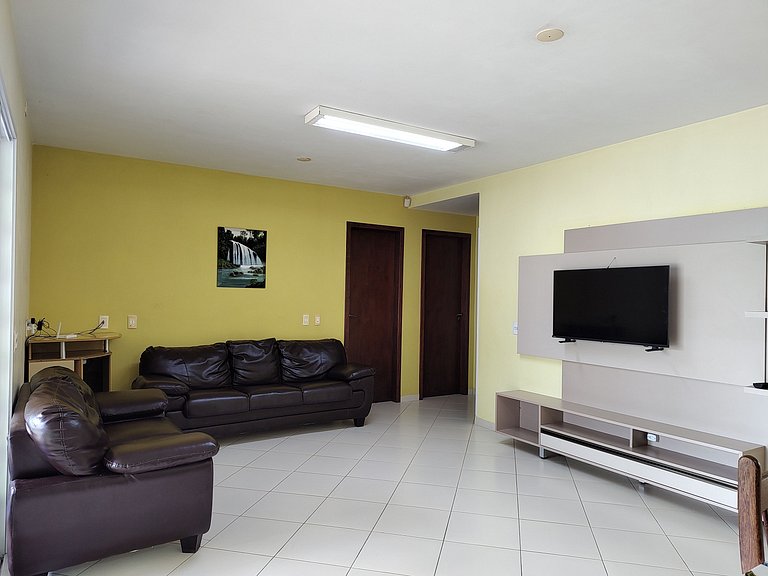 Casa com piscina próximo ao mar e calçadão - Ipanema/PR