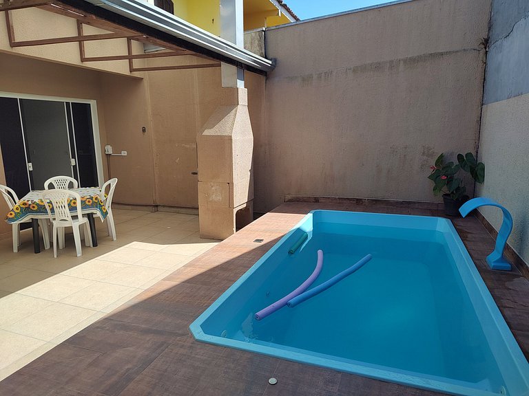 LINDO sobrado 4 domitorios com piscina prox DA PRAIA
