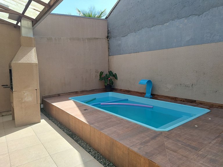 LINDO sobrado 4 domitorios com piscina prox DA PRAIA