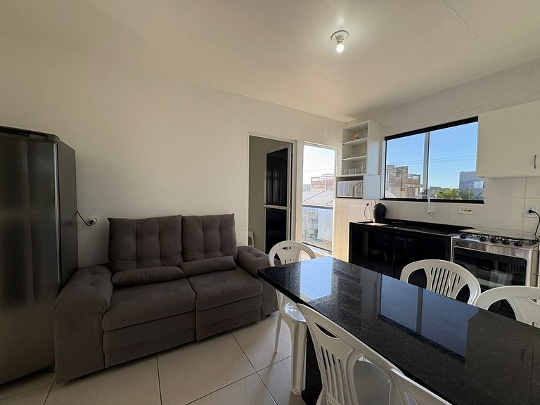 Apartamento 1º andar, 02 dormitórios