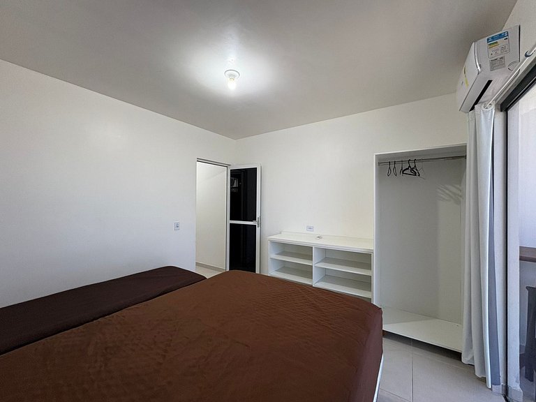 Apartamento 2º andar, 01 dormitório